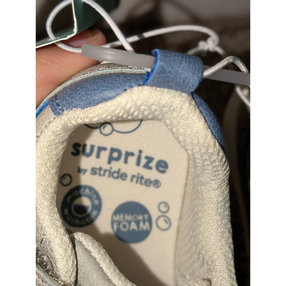 Stride Rite Surprize Gray Sneakers Machine Washable Memory Foam Size 3M‎ NEW